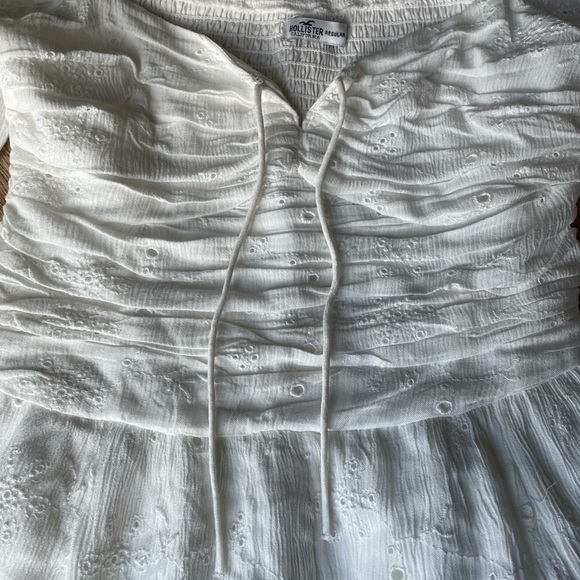 Hollister White Eyelet Long Sleeve Romper Dress - Picture 3 of 8